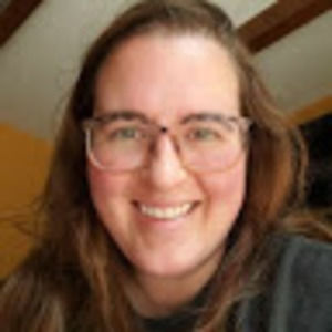 Meet your Posher, Celia